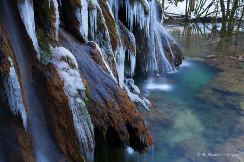 Cascade-neige-hiver-guillaume-francois-photographe-nature-animalier.jpg © Guillaume François